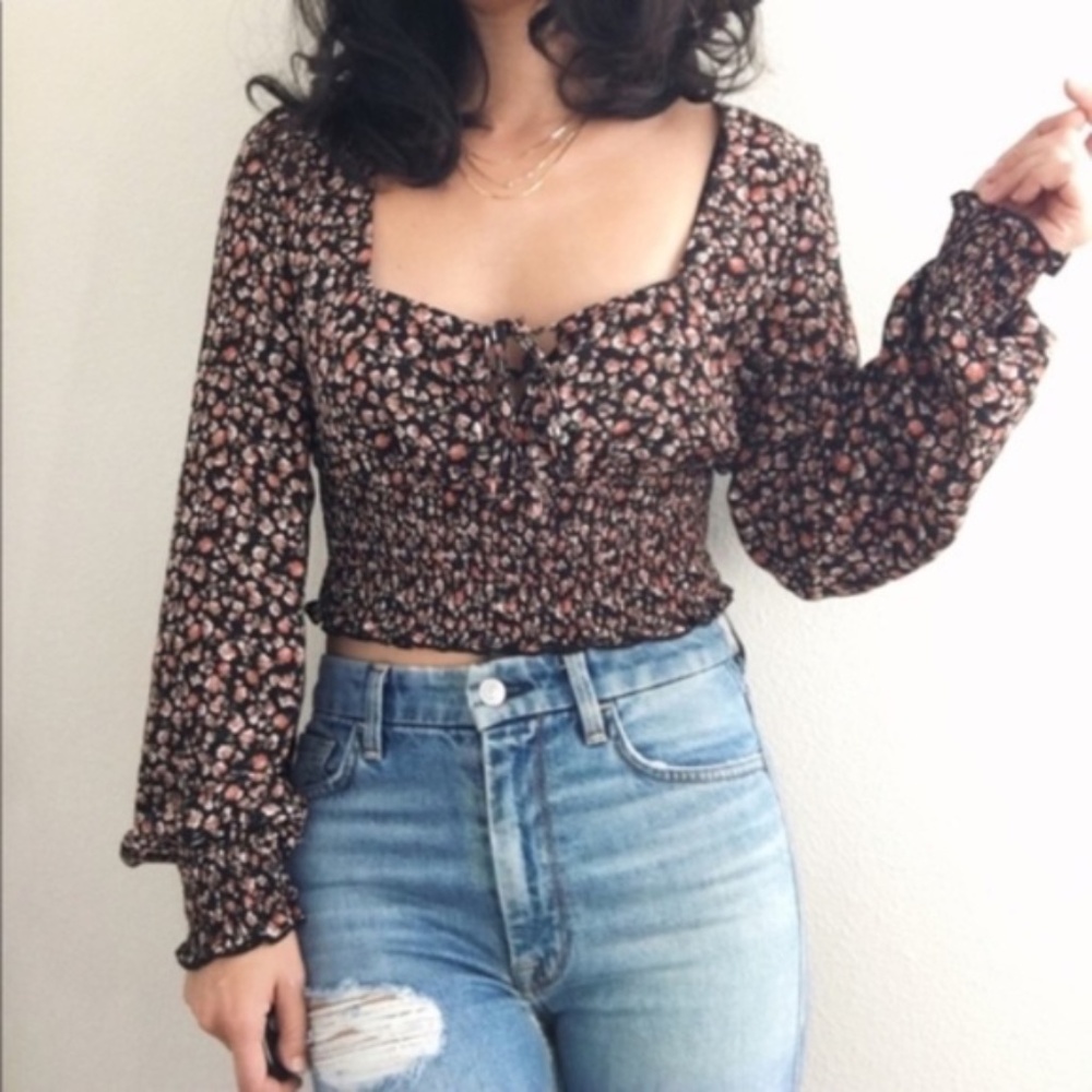 FLORAL FRENZY Crop Top - Black/Pink Floral